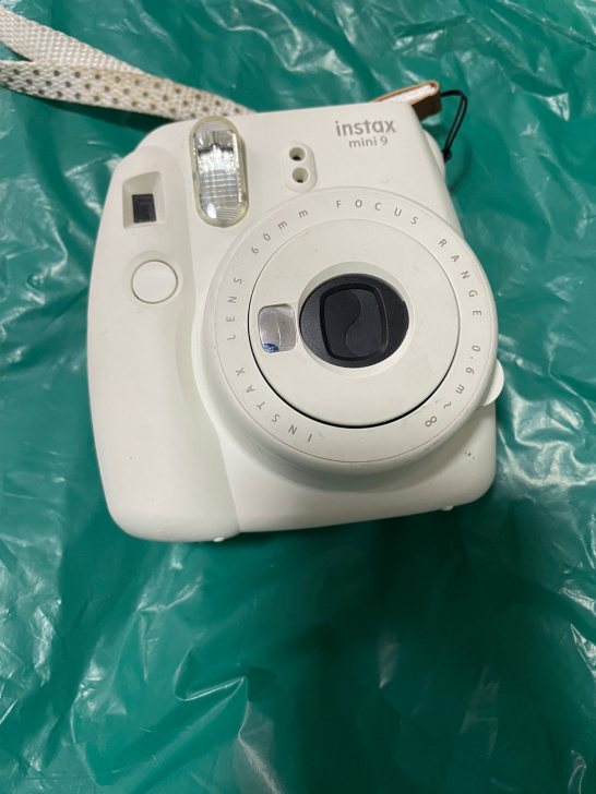 富士mini9，成色如图，功能正常，闪光正...