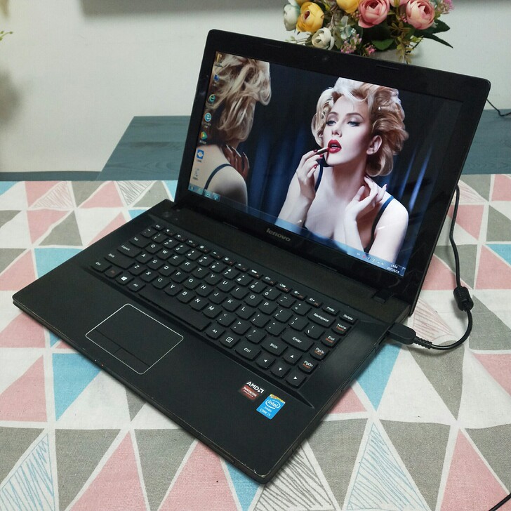 联想笔记本电脑 四代i5 4+640G 2...