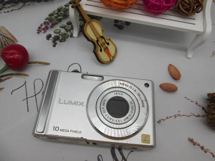 松下dmc-fs20数码相机，小红书推荐款...