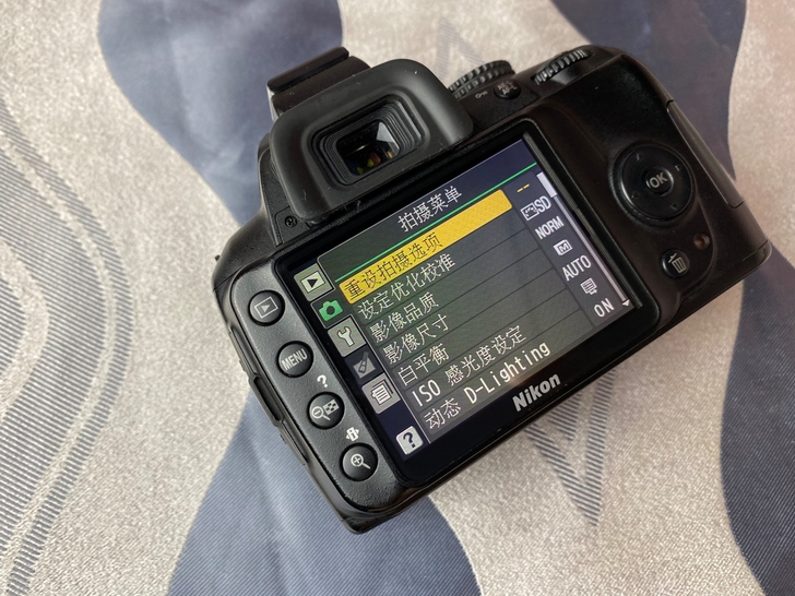 收藏级CCD尼康D3000单反机身非佳能索...