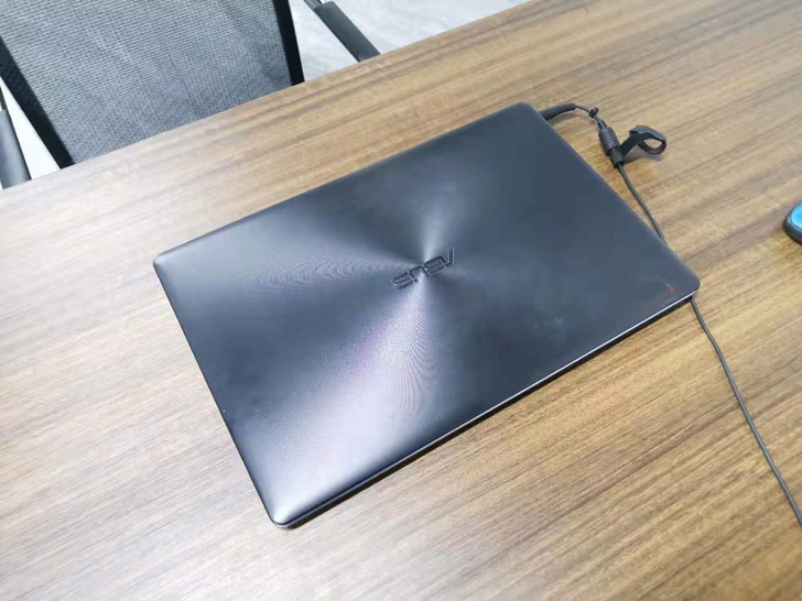 自用华硕笔记本 双显卡 仅限同城交易