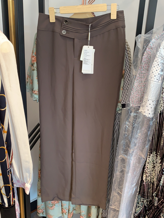 原价698 裤子20包邮160 68a