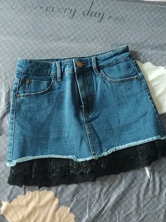 five puls牛仔半身裙30元/件包邮