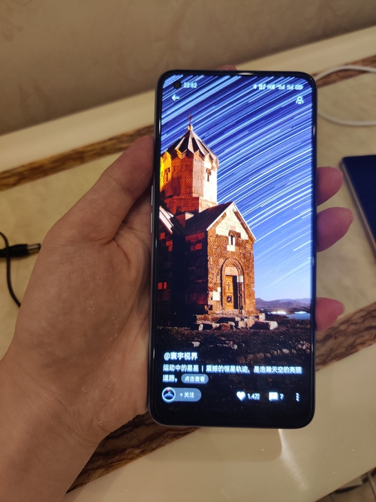 realme v15 6+128 包装都在...
