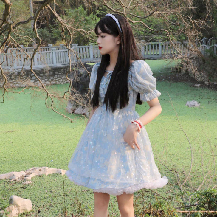 泡泡袖连衣裙女装夏季2021新款法式初恋甜...