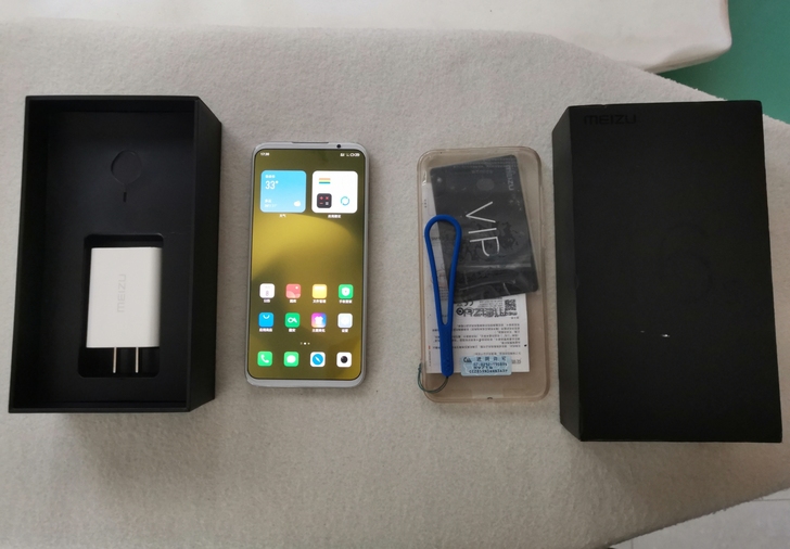 魅族16s 6+128白色
