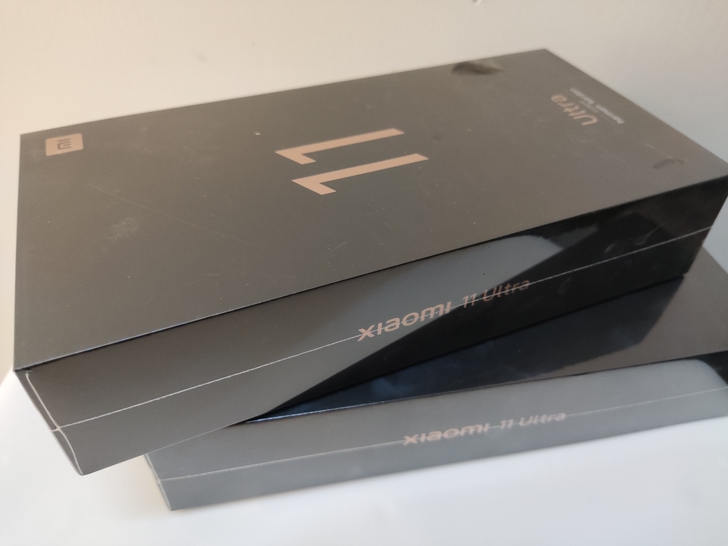 出1台11ultra全新未拆封未激活带发票
