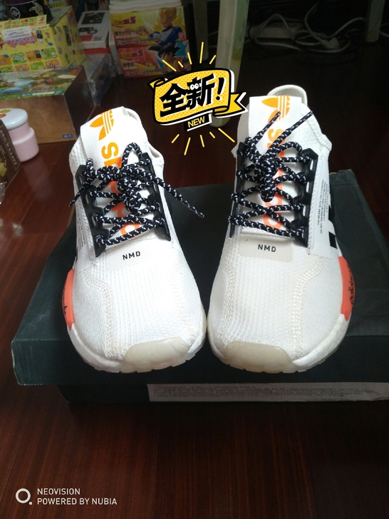 阿迪 NMD 白橙色，全新40码，