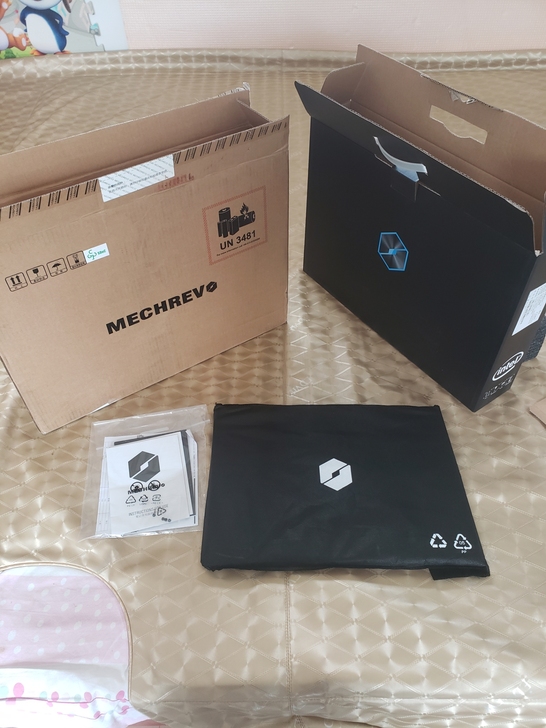 机械革命X8TI-S，机械革命准新机，21...