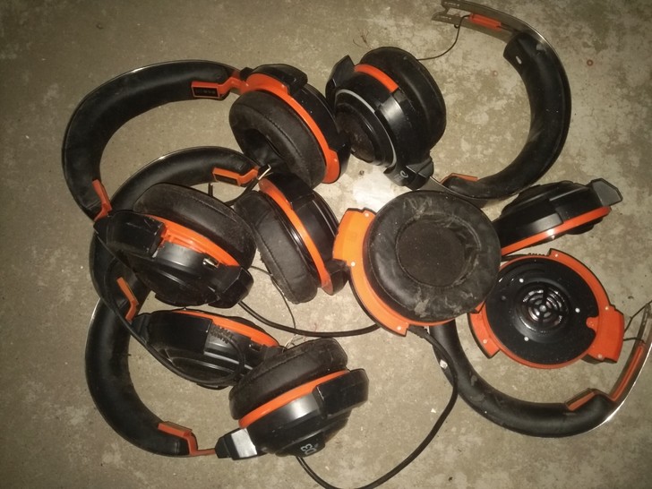 达尔优d3 耳机, 都是坏的适合拆配件,打...