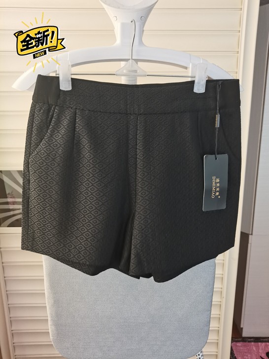全新！短裤29码！带吊牌！20包邮！