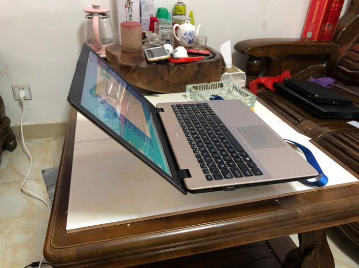 95新华硕Fl8000u,一台华硕轻薄的1...
