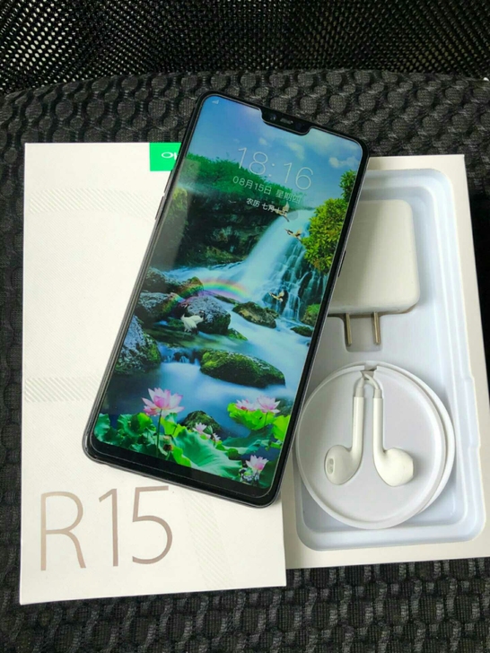 Oppor 15正品手机  99成新  只...