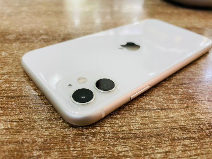 iPhone 11-128g 国行白色