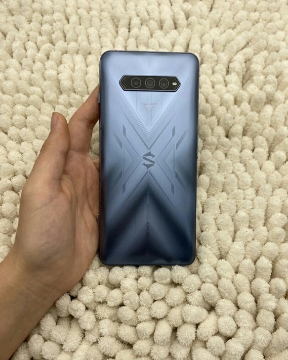 小米黑鲨 4pro