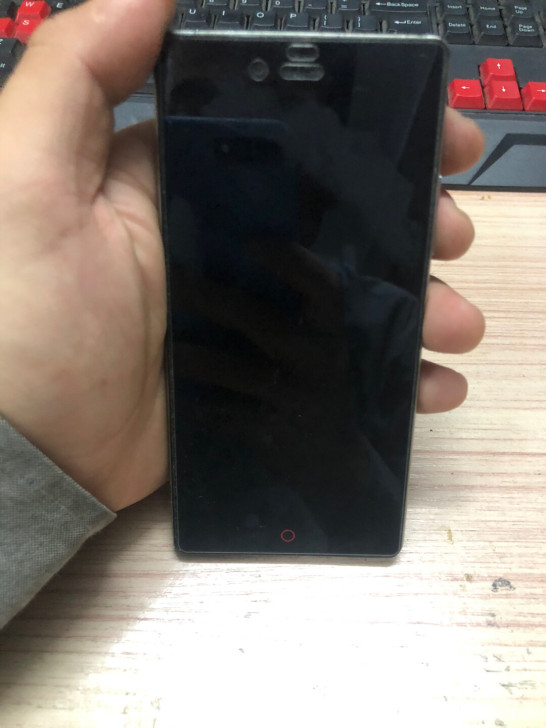 努比亚Nx511J 手机 好坏不知。  售...