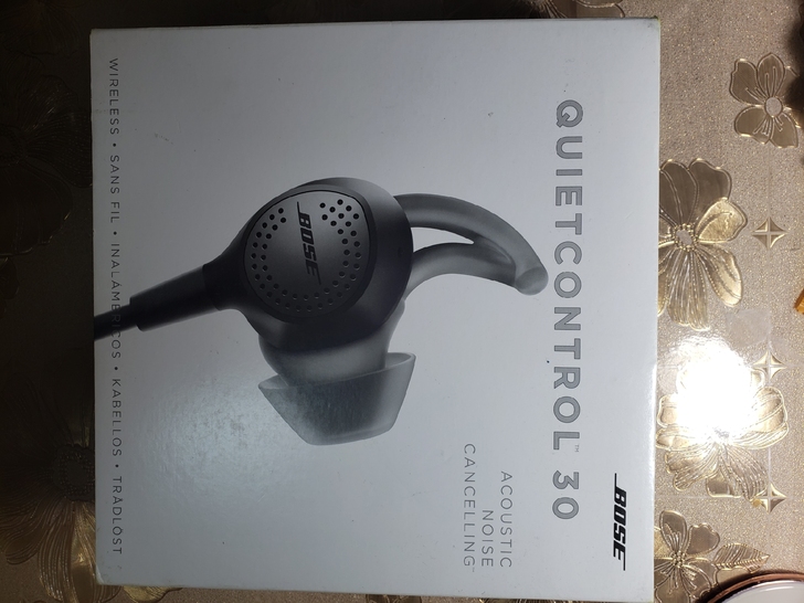 Bose QC30蓝牙降噪耳机，箱说配件全...