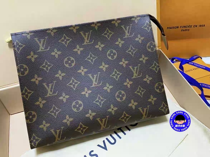 正品LV路易威登手拿包26号洗漱包盥洗包
