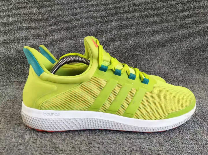 正品43码阿迪达斯Adidas朔溪鞋