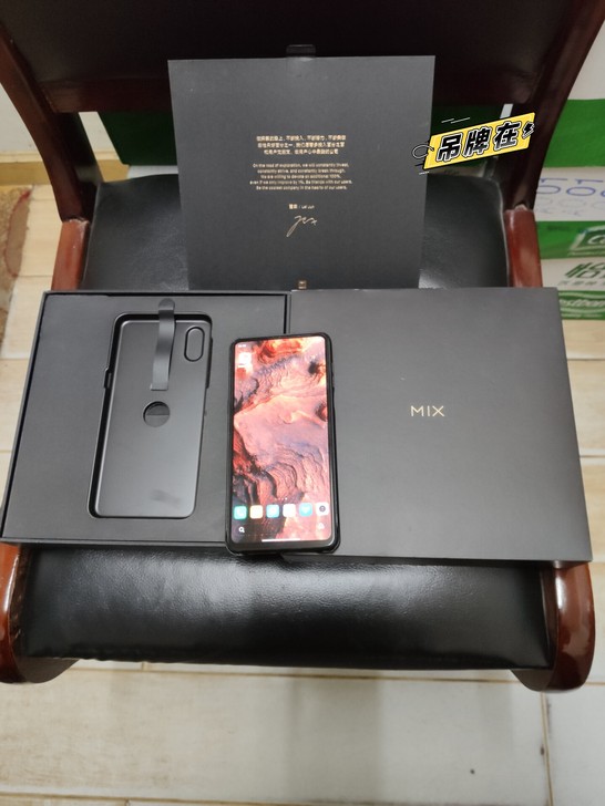 小米mix3黑色,8+128G配置,个人一...