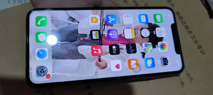 出一个自用苹果xsmax，国行64G有面容...