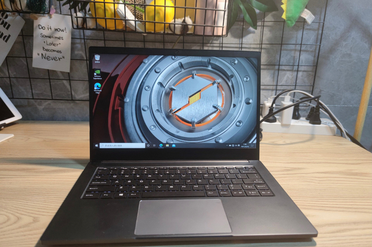 机械革命s1pro-02 i5 8代加独显...