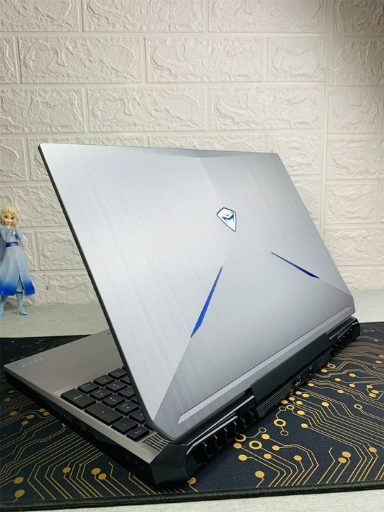 机械师战空笔记本f117 i7 10750...