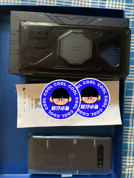 黑鲨4pro 8+256 99新新全套发票...
