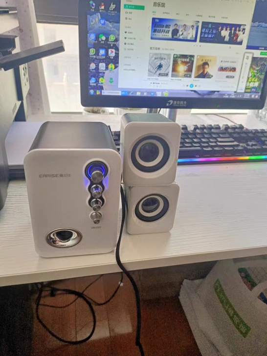 雅兰仕音响音箱 还有几十套，客户赖账，拿过...