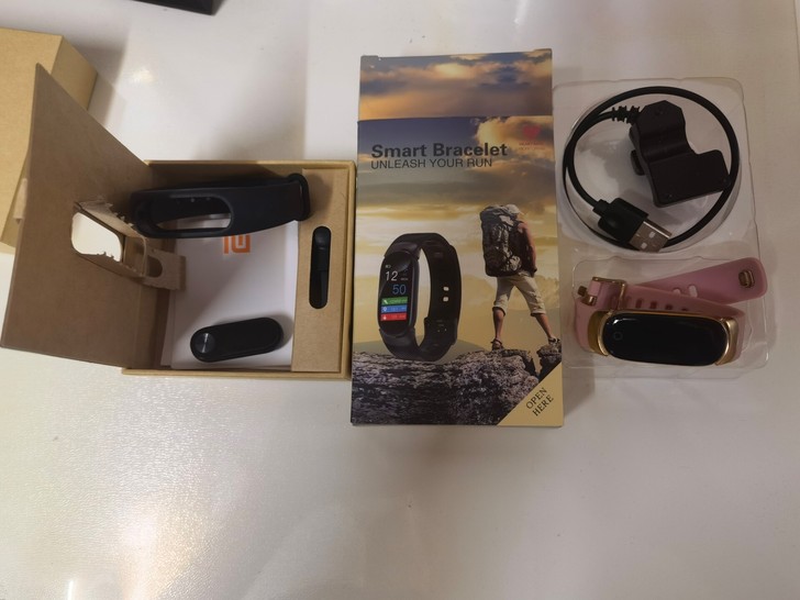 买博之轮手环送小米手环,功能良好!包邮