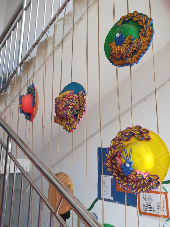 自己制作的帽子，好看的草帽，草帽