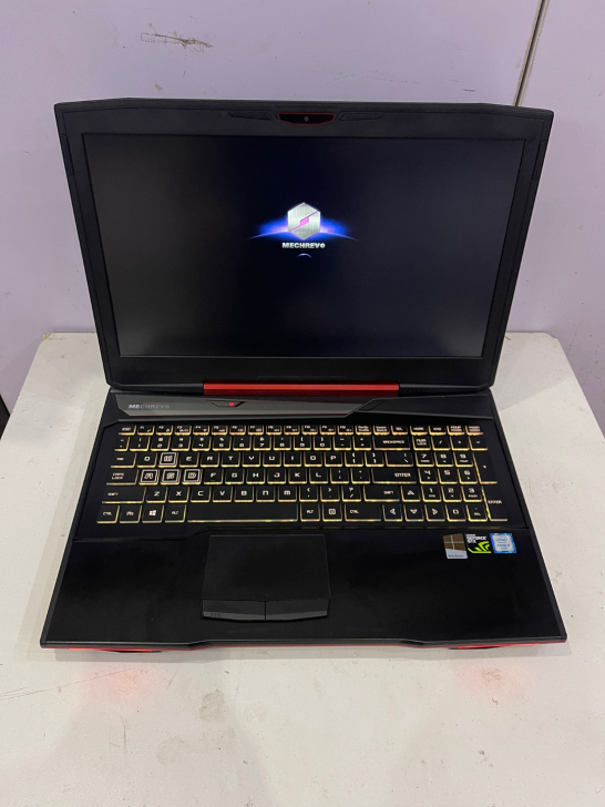 机械革命深海泰坦MR X7Ti-M笔记本游...