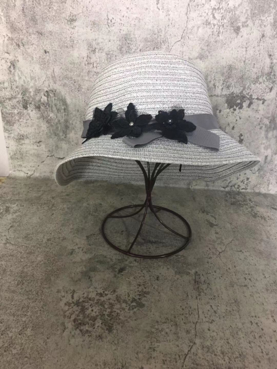 全新草帽不计成本清库存