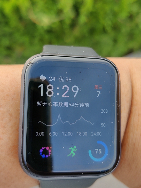 使用一个月，我们这移动没有开通esim卡，...