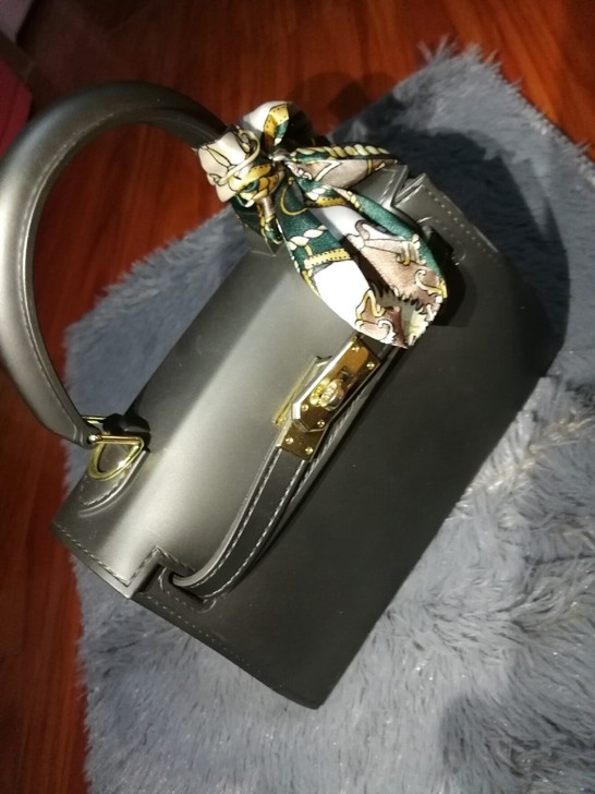 【实拍】包邮银灰色手提包商务小包包丝带9新