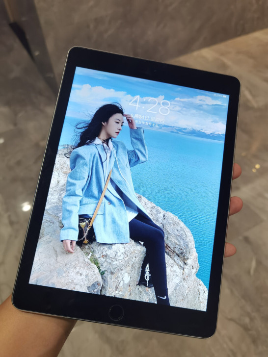转卖自用ipad 5因为买了新的平板所以把...