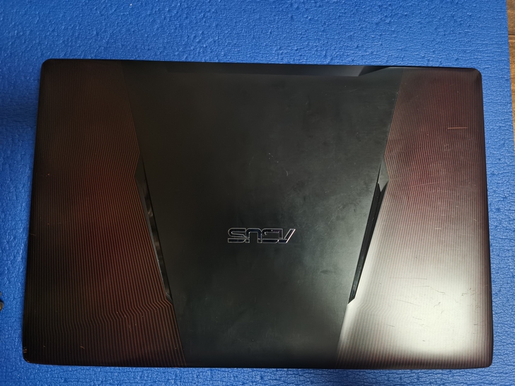 华硕FX53VD游戏本 i7 7700