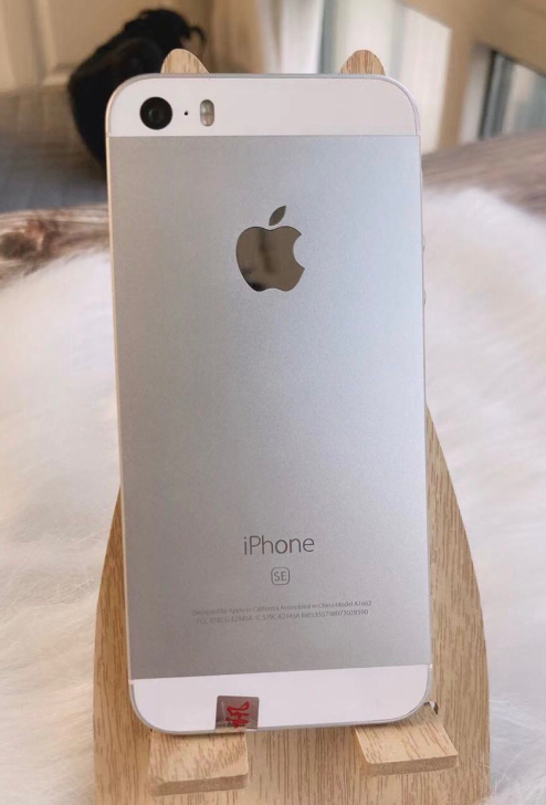 苹果se1代 iPhone se 99新 ...