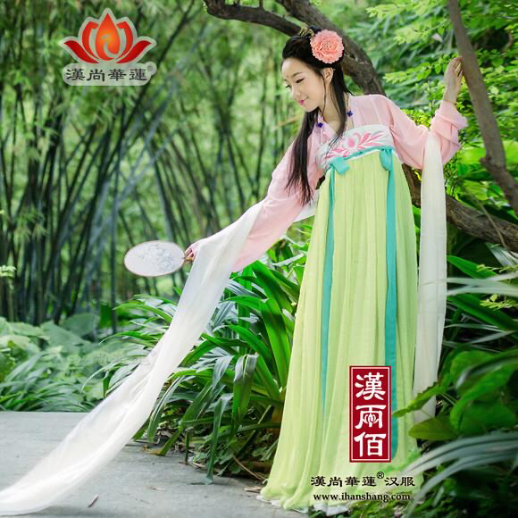 汉尚华莲，梵音齐胸
