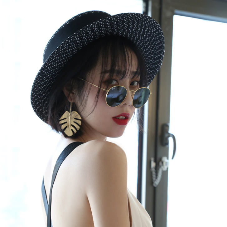 黑色小沿平顶礼帽草帽女夏沙滩帽新款遮阳防晒...