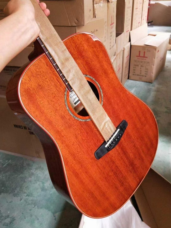 只剩几把半价出原价1680全新单板民谣初学...