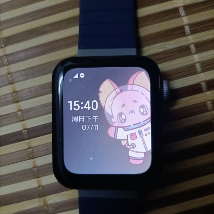 小米watch，智能手表，女孩子买回来表示...