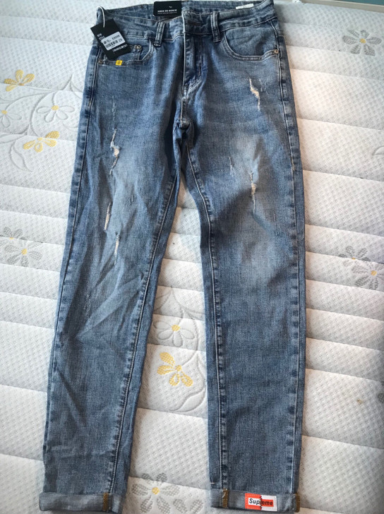 全新带吊牌29码女士小脚牛仔裤 年前实体店...