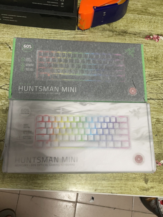 雷蛇猎魂光蛛迷你版游戏机械键盘线性光轴61键