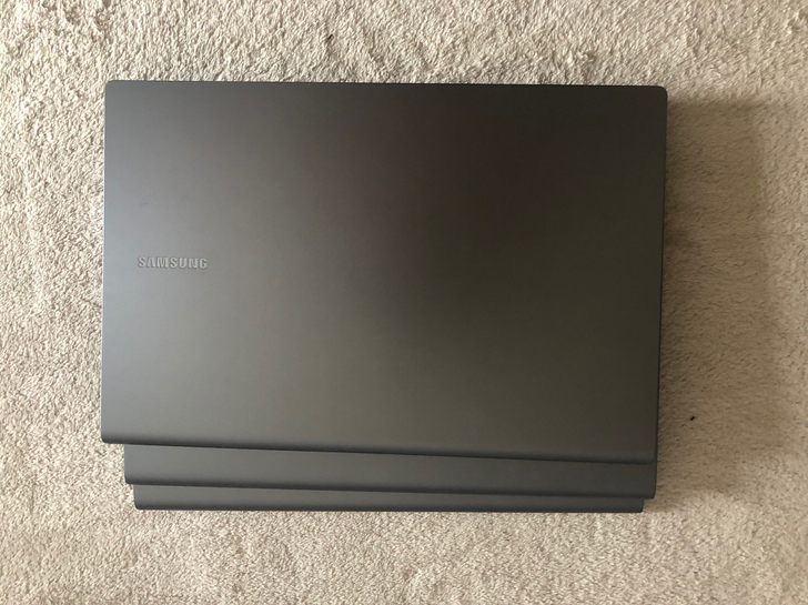 三星book s w767超薄笔记本电脑,...