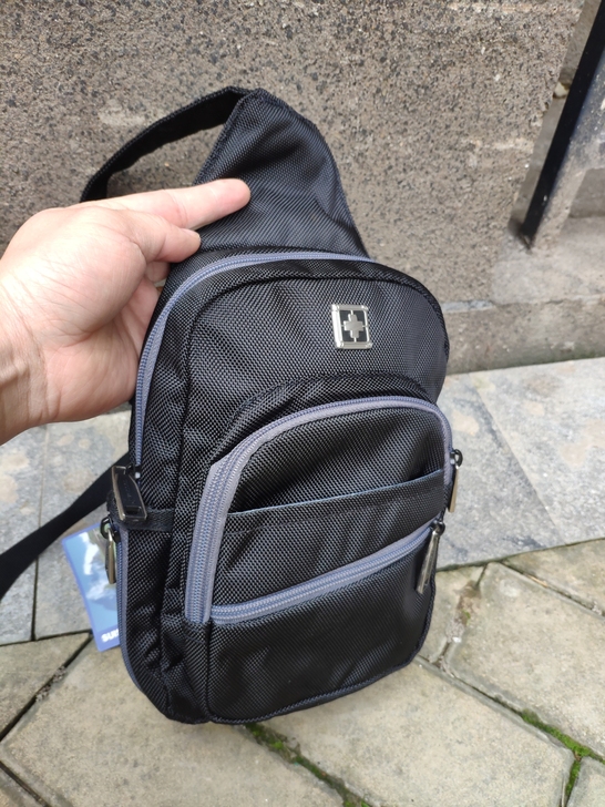 suissewin男士单肩包瑞士军刀斜挎包...