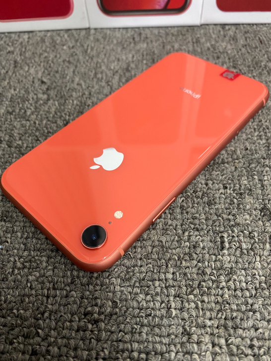 苹果XR珊瑚色iPhonexr带面容功能齐全