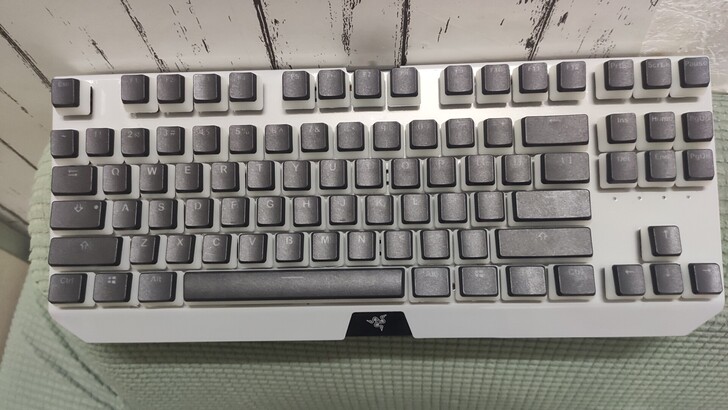 雷蛇黑寡妇竞技版x87键绿轴