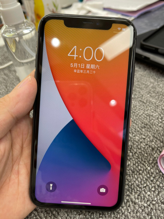 苹果11 128国行 无拆无修,屏幕没有划...