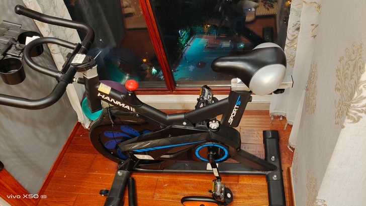 买回来使用过几次，几乎全新，一直闲置在家。...